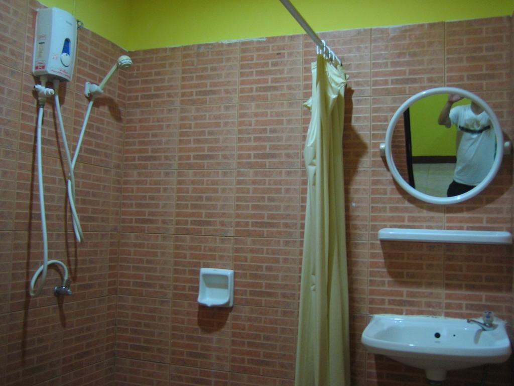 Andaman Place Guesthouse Patong Rom bilde