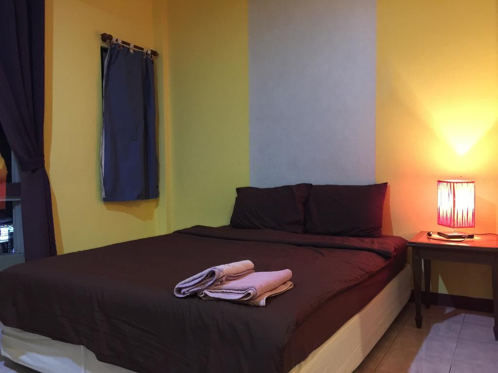 Andaman Place Guesthouse Patong Eksteriør bilde