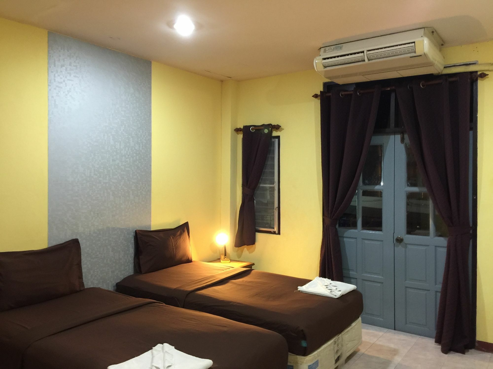 Andaman Place Guesthouse Patong Eksteriør bilde