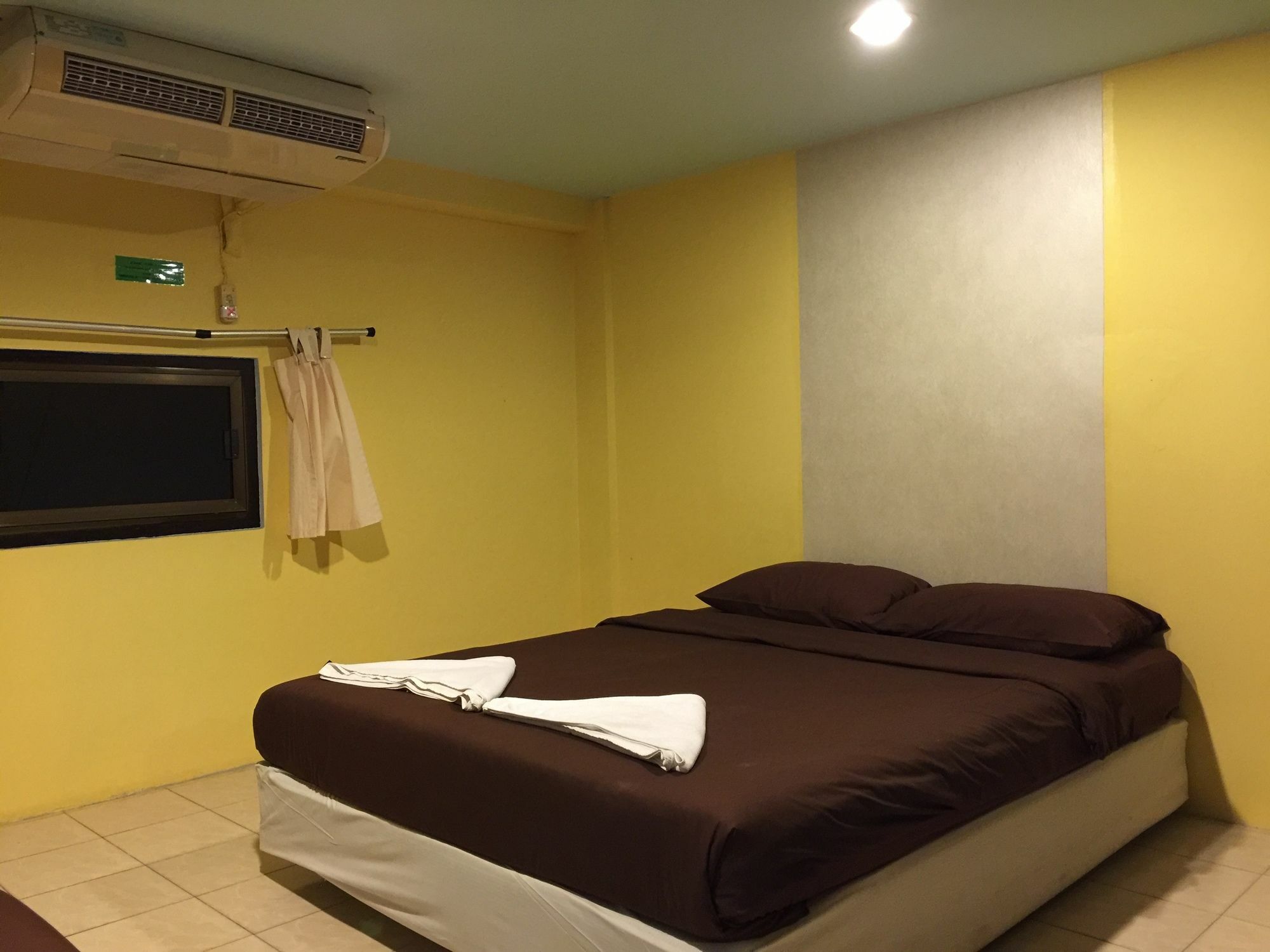 Andaman Place Guesthouse Patong Eksteriør bilde