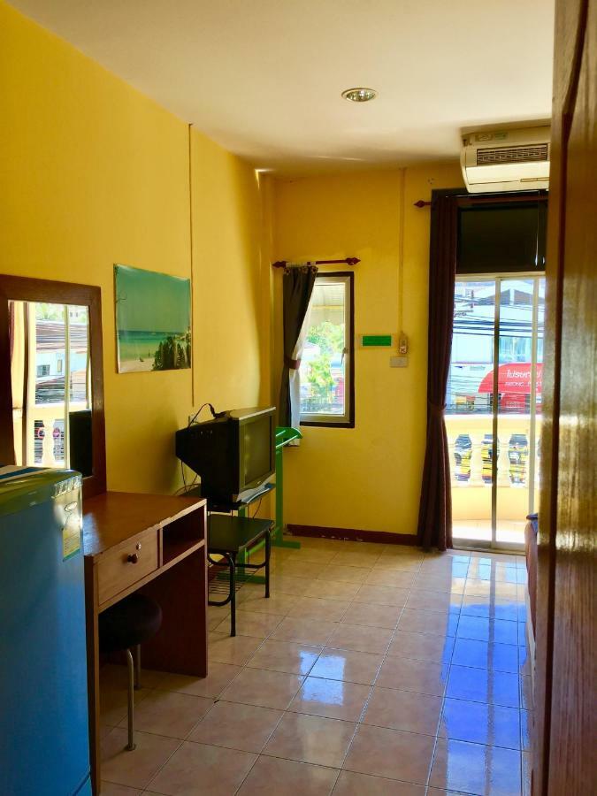 Andaman Place Guesthouse Patong Eksteriør bilde